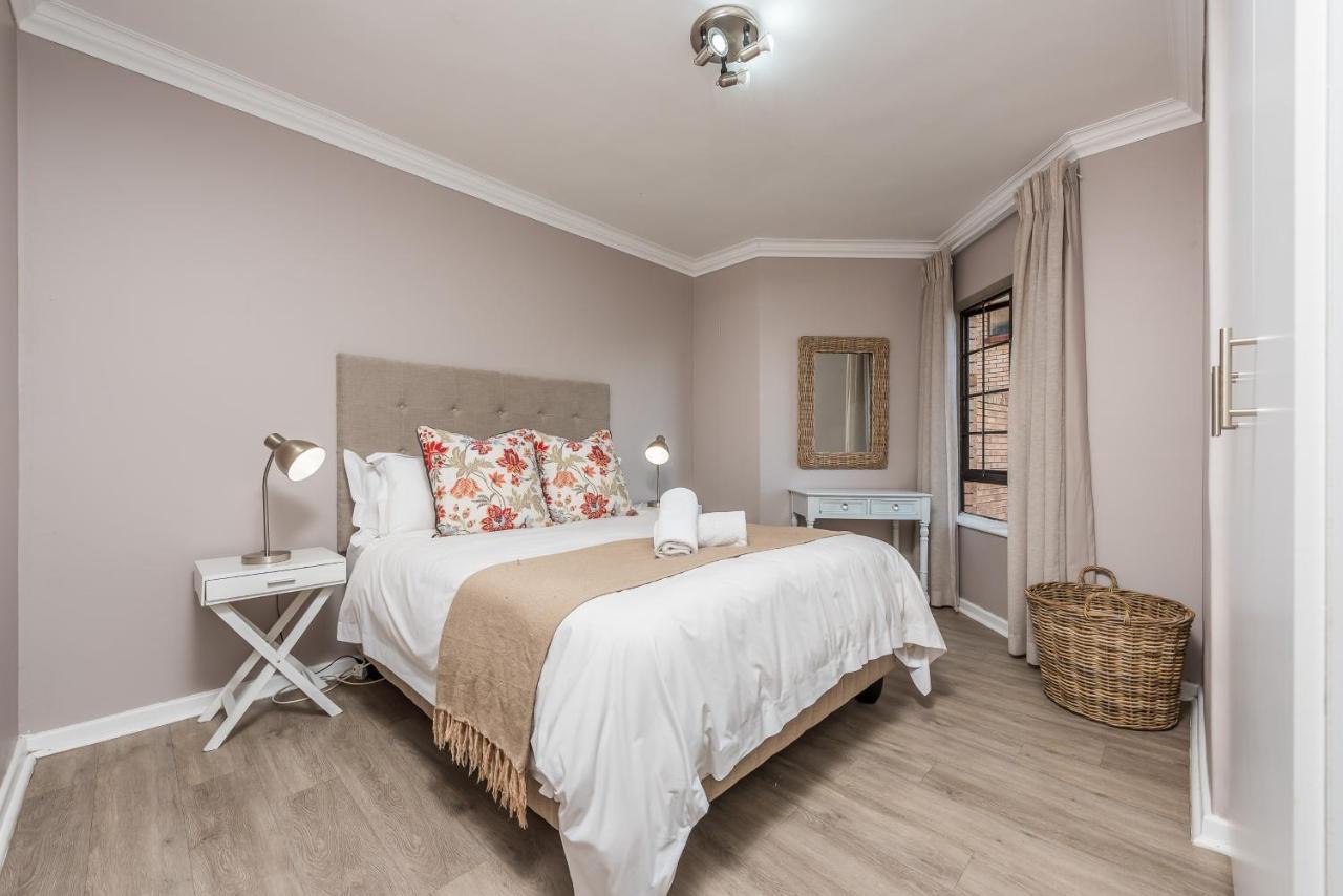 Beacon Wharf , George Hay 1 Holiday Accommodation Mossel Bay Extérieur photo
